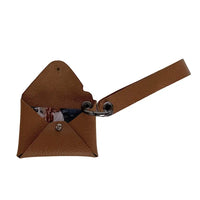 Carteira de pulso couro legitimo marrom ferragem onix