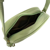 Interior Forrado e Compartimentos de Bolsa Tiracolo Feminina Verde
