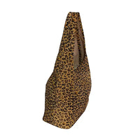 Lateral da Bolsa Hobo Animal Print Onça