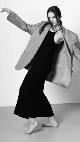 Mulher fashionista com 30+