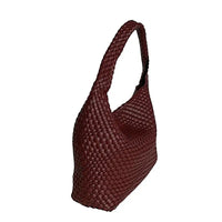 Bolsa Hobo Tressê Vinho 2 em 1: Elegância e Poder em Couro Vegano
