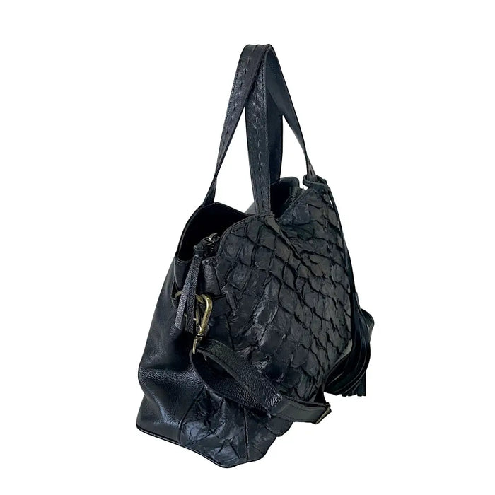 Bolsa com Divisões em Couro Pirarucu Preto - Vegana - Loja