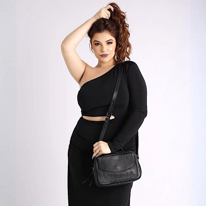 Bolsa Its! Crossbody Couro Média com Divisão Preta - Vegana