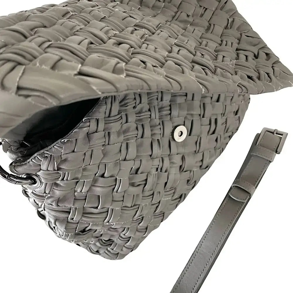 Bolsa Tiracolo Couro Trançado Cinza - Loja Online - Its