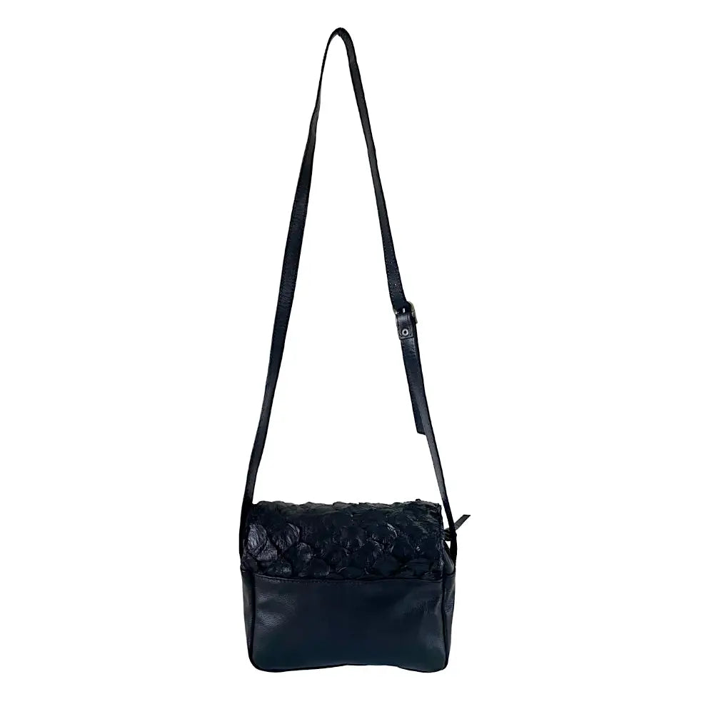 Bolsa Tiracolo Pirarucu Preto - Vegana - Loja Online - Its