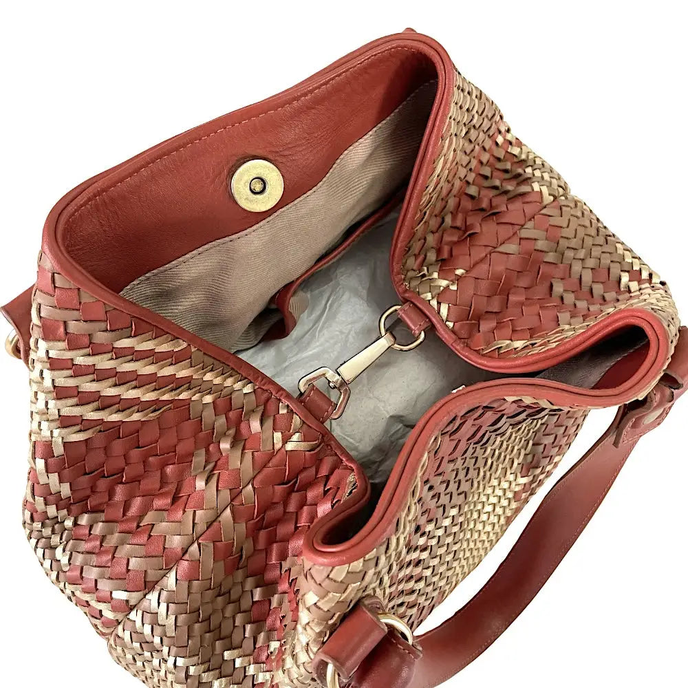 Bolsa Tote Tressê Couro Caramelo e Dourado - Vegana - Loja