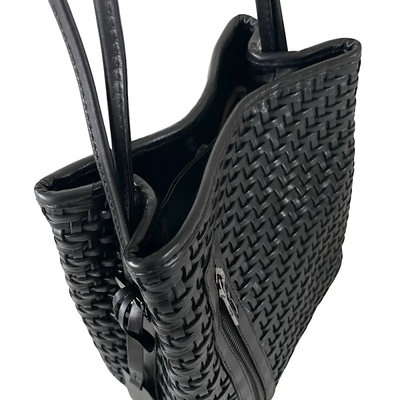 Bolsa tote tressê em couro legítimo preto: artesanal - loja