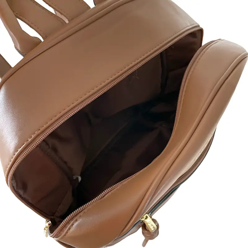 Mochila média couro vegano bege: a essencial urbana